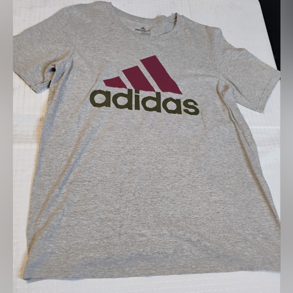 Adidas Men's Gray And Maroon T-shirt